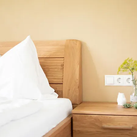 Gaestehaus Erika - By Mynests Maison d'hôtes