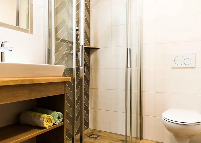 Gasthuis Gaestehaus Erika - By Mynests 4*